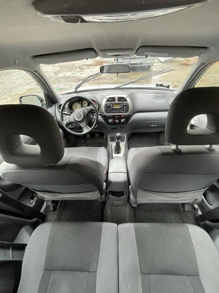Toyota rav4 2.0vvti 150ks na chasti Тойота рав4 2.0 150кс  на части