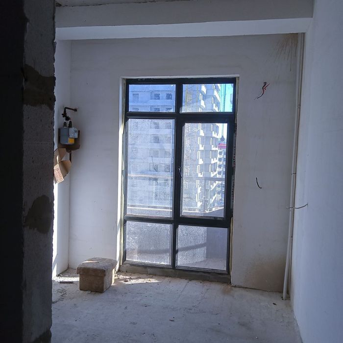 1 xonalik Kvartira sotiladi