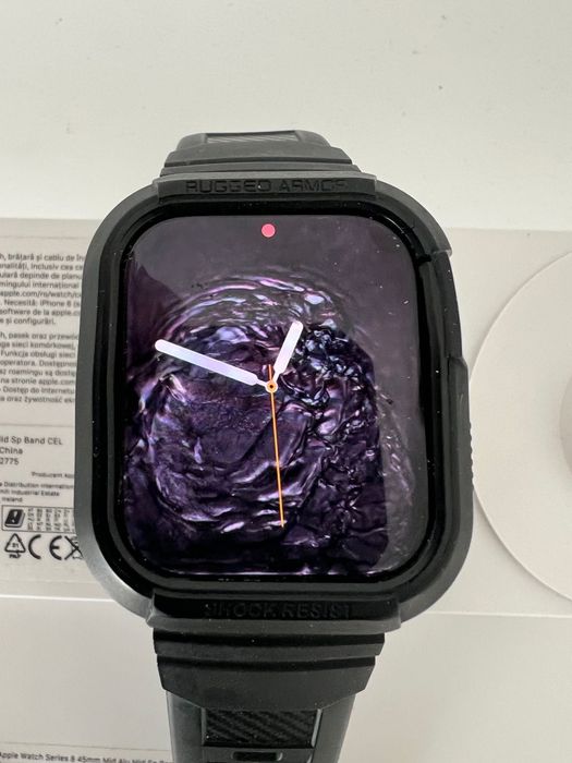 Apple Watch 8 45mm GPS + Cellular