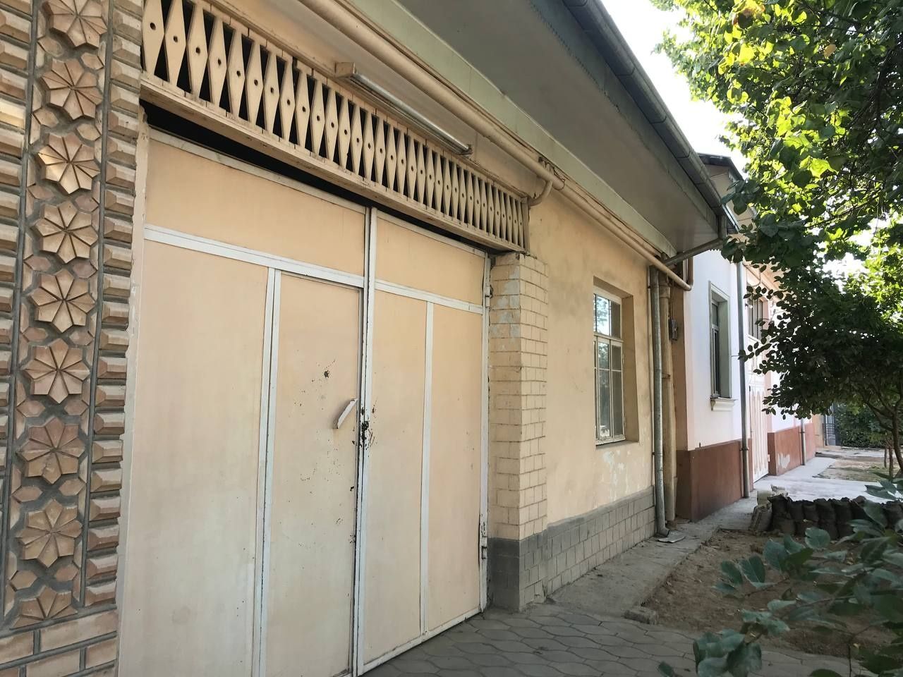 Uy sotiladi Toshkent tumanida