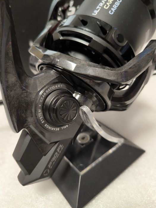 Mulineta PRO FL ULTRA CAST CARBON FLX-14000 New 2025