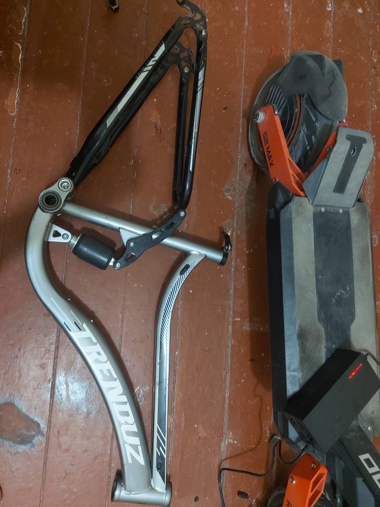 MTB velosiped rasi va vilkasi