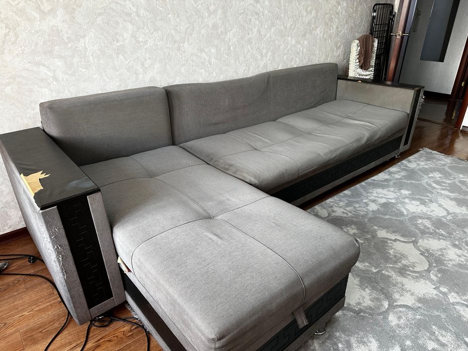 Диван угловой, б/у
