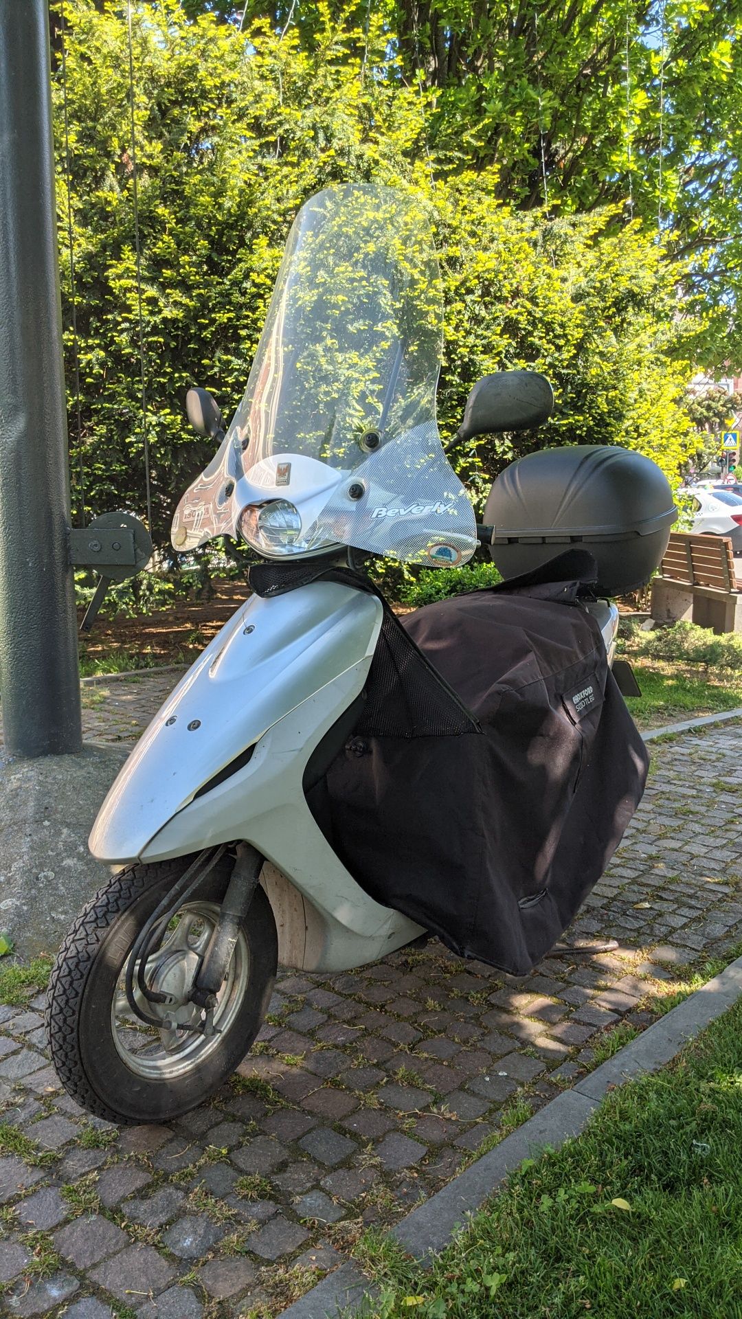 Honda Dio AF56 49cc, Gri 2006 (parbriz adăugat)