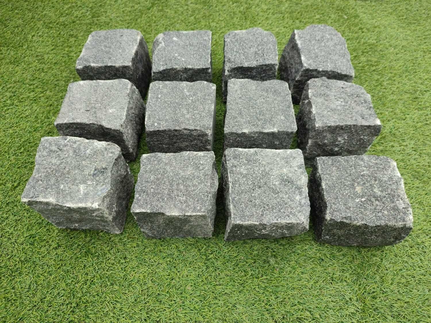 Piatra cubica granit Gri Anthracit 10X10X10 Crapata