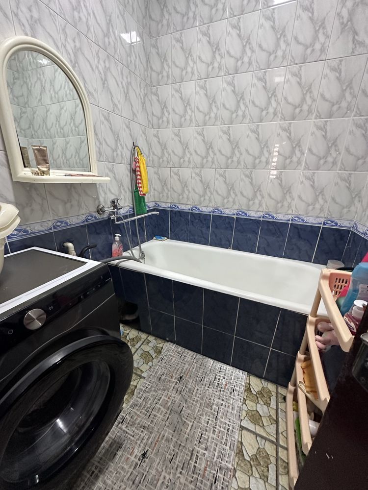 Феруза Продается квартира 3/3/4 балкон 1.5х3 Школа 205  ор-р: Шукрона
