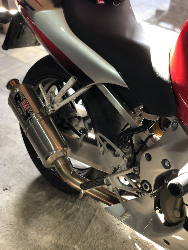 Honda CBR 600 F4i