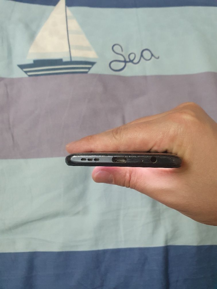 Srochna sotiladi Xiaomi Redmi Note 10S 6+3/64Gb Orginal Xolati Yaxshi