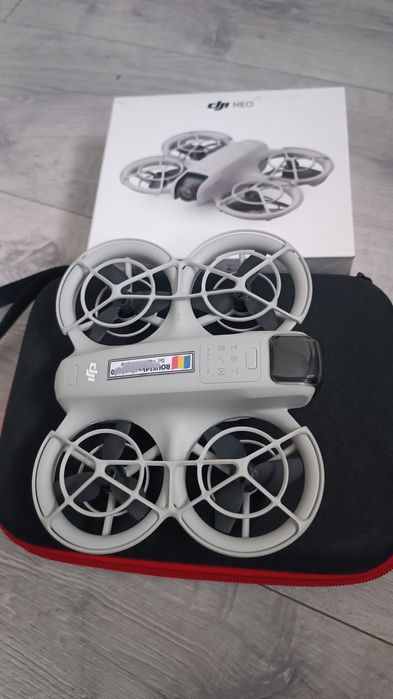 Dronă DJI Neo 4K