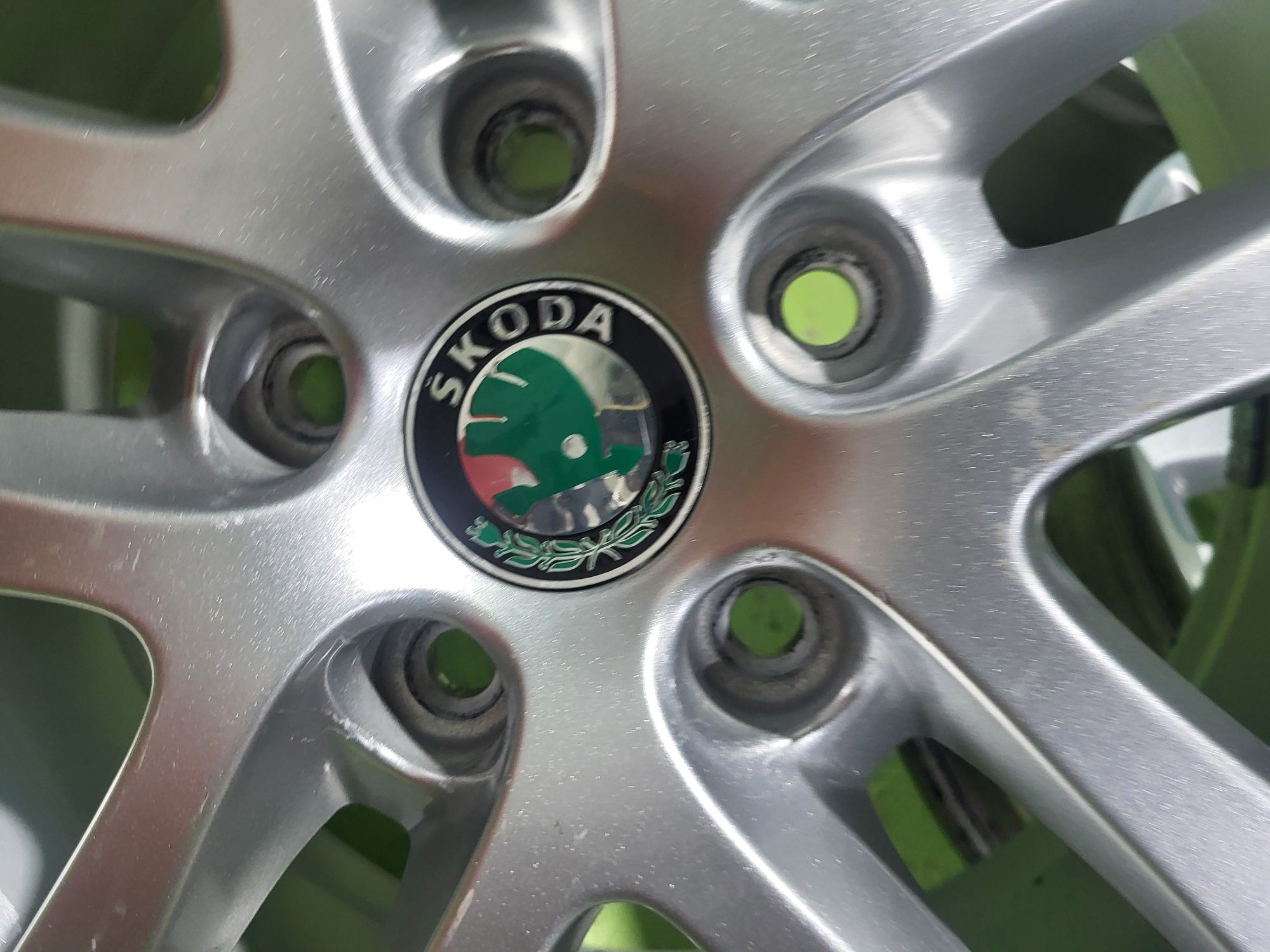 16 5x112 Skoda лети джанти 5х112 шкода