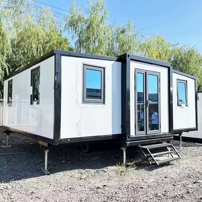 Vand container modular tip casa de locuit. Mai avem de vânzare și alte