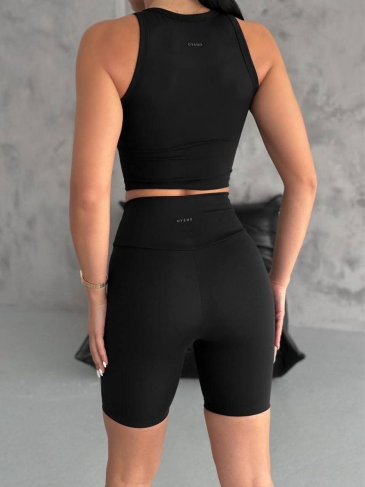 Спортен комплект oysho