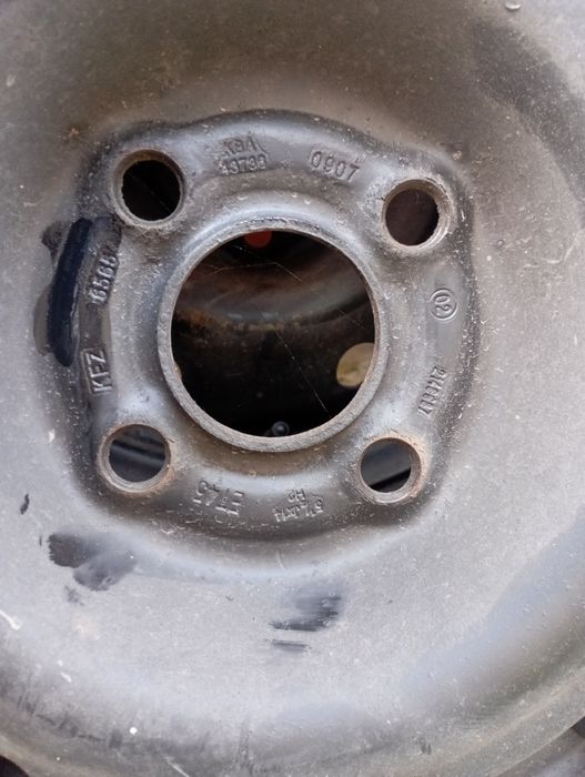 Set gume iarna cu jante tabla