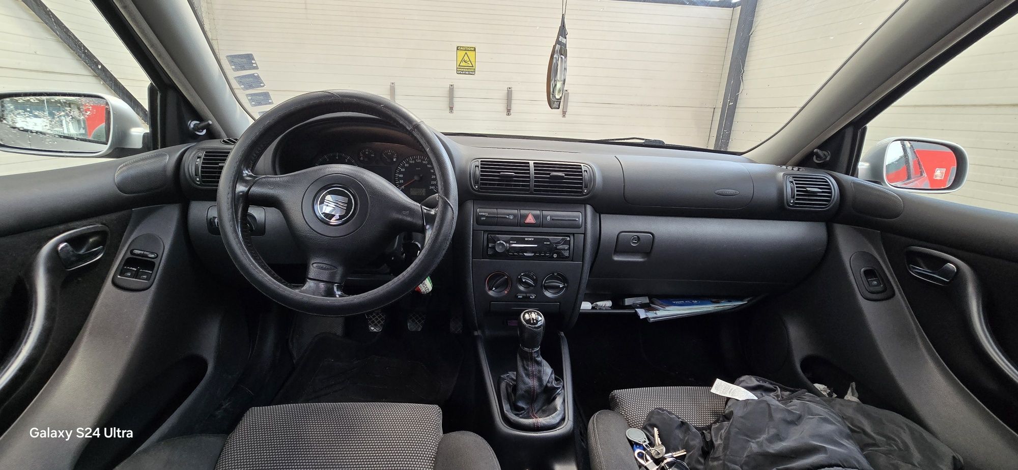Продавам Seat Leon