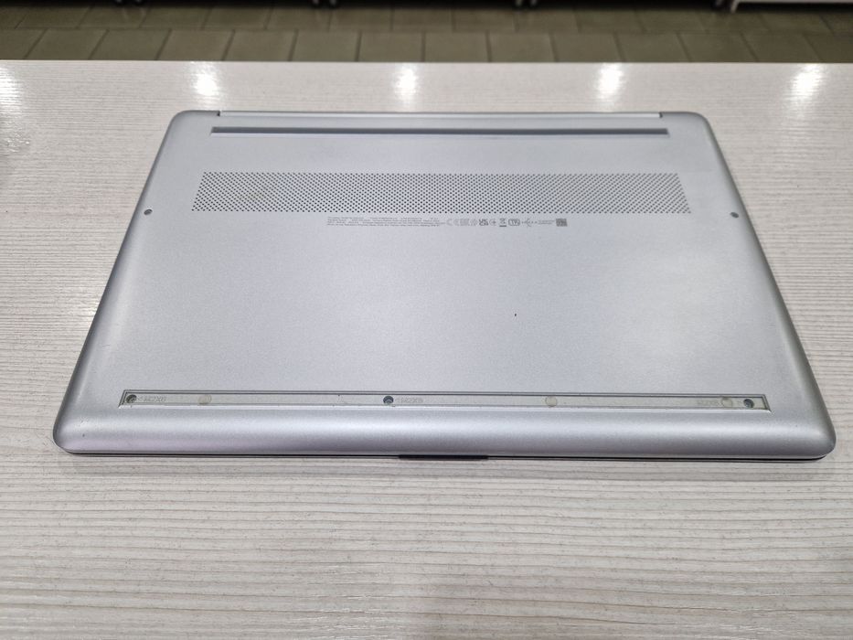 HP 2023 г (Core i5-1235u, 16 Gb DDR4, 512 Gb SSD)