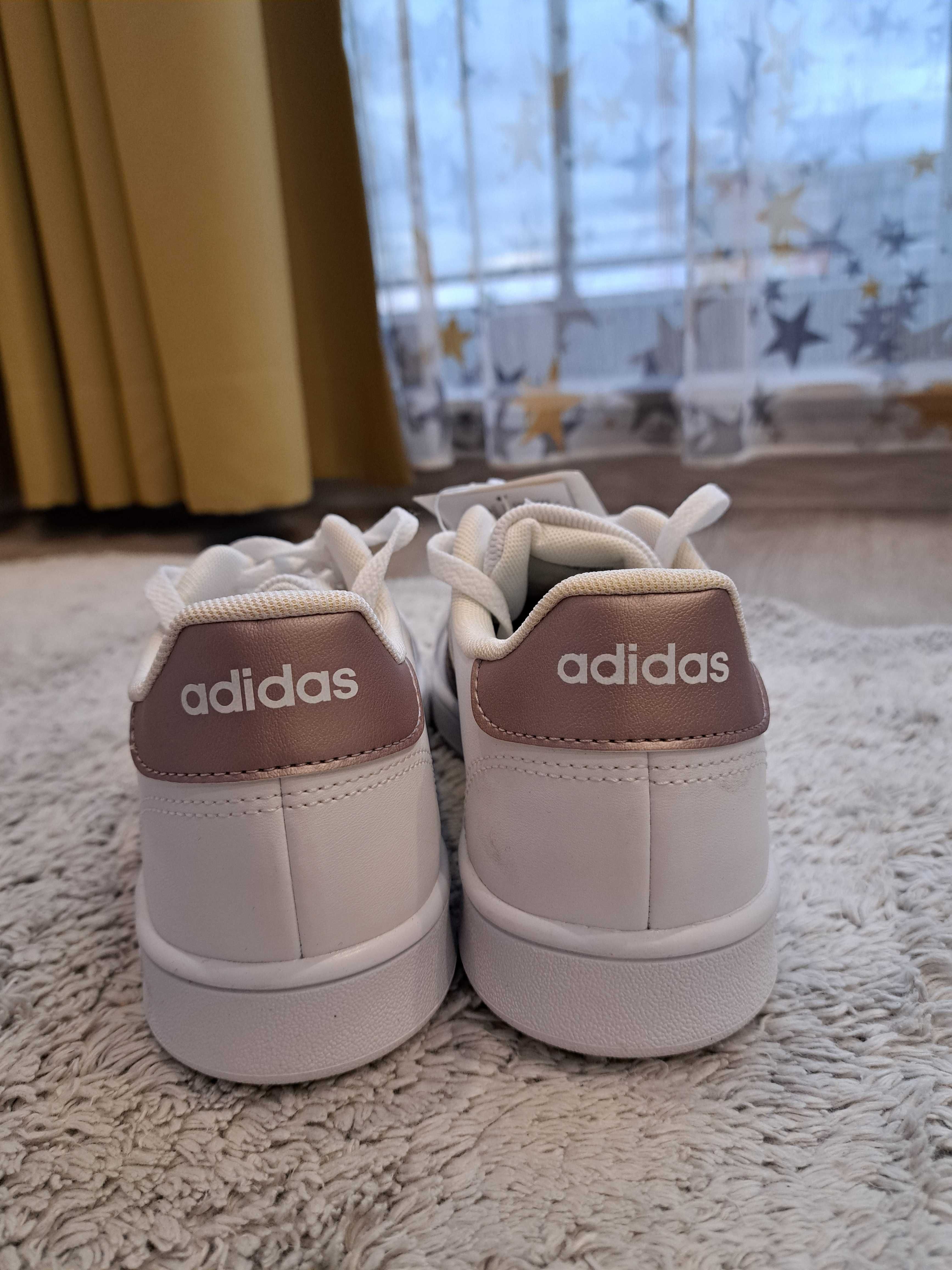 Дамски маратонки Adidas 38 р-р