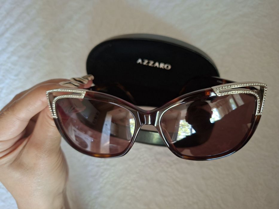 Слънчеви очила Азаро!