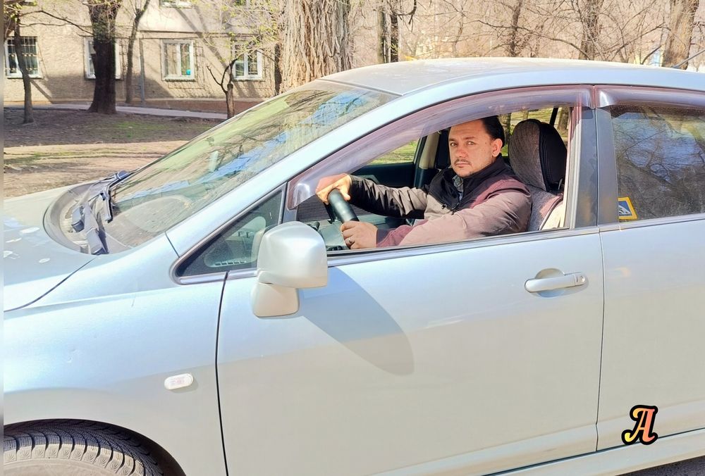 Инструктор по вождению. Обучение вождению в Алматы. Автоинструктор.