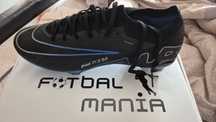 Ghete crampoane fotbal 44
