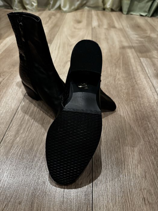 Боти от естествена кожа нови, 37 номер