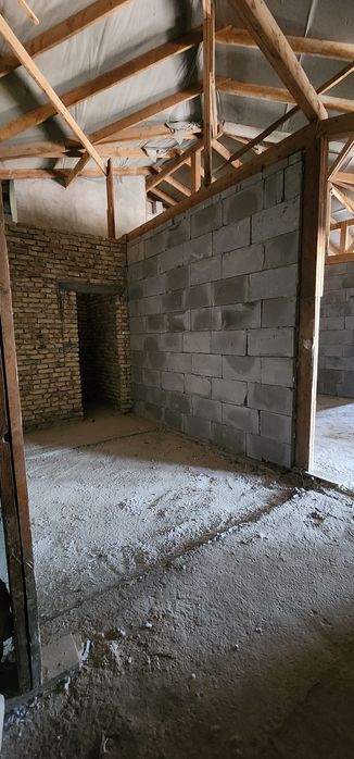 Buxoro shaxar markazida kvartira sotiladi