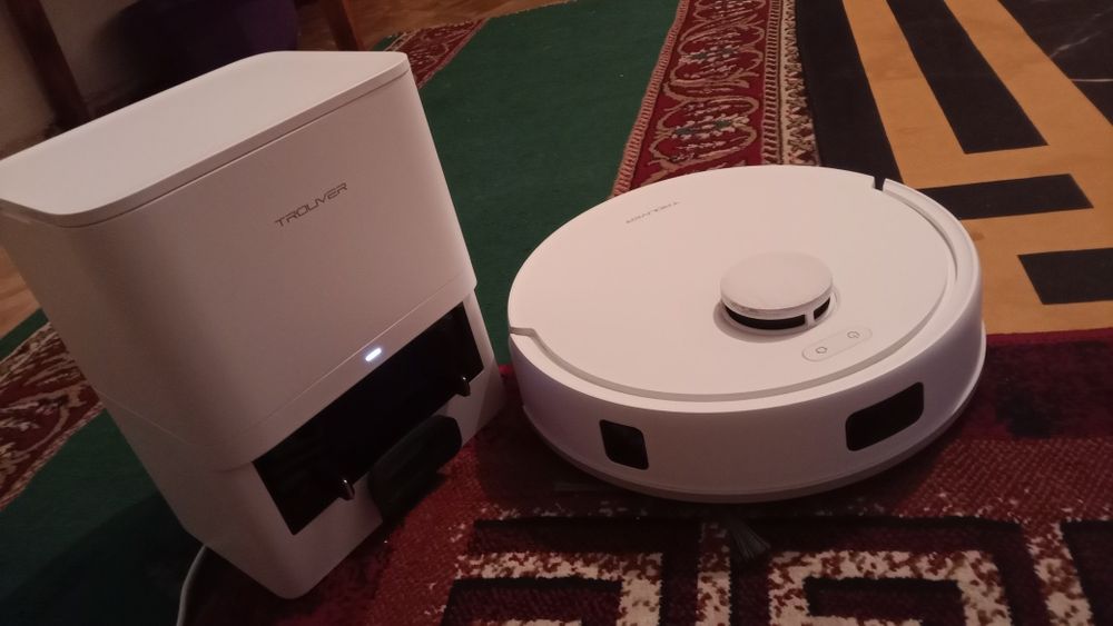 Робот пылесос trouver