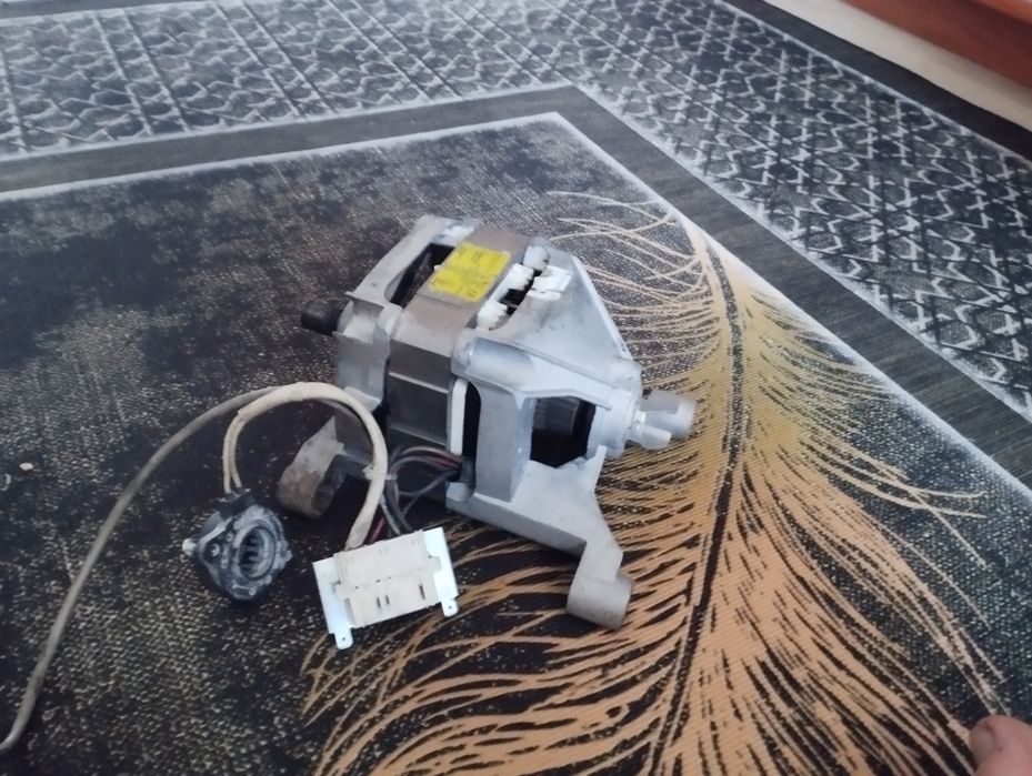 Мотор от стиральной машины