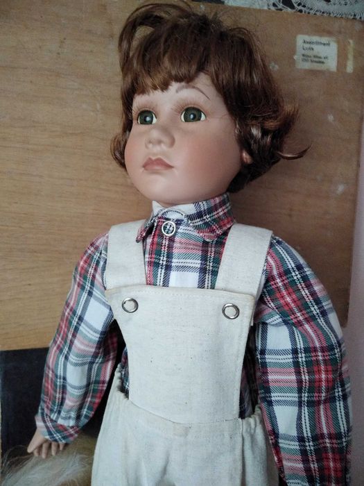 Papusa de portelan Gilde