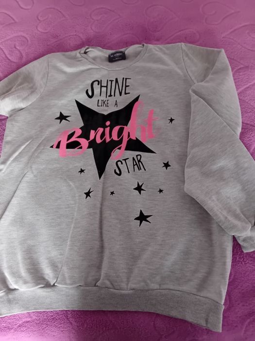 Hanorace fete 13-14 ani stare foarte bună  vând 4 buc  40 buc