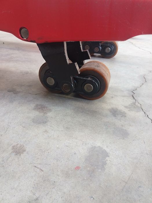 Палетна количка Linde M25