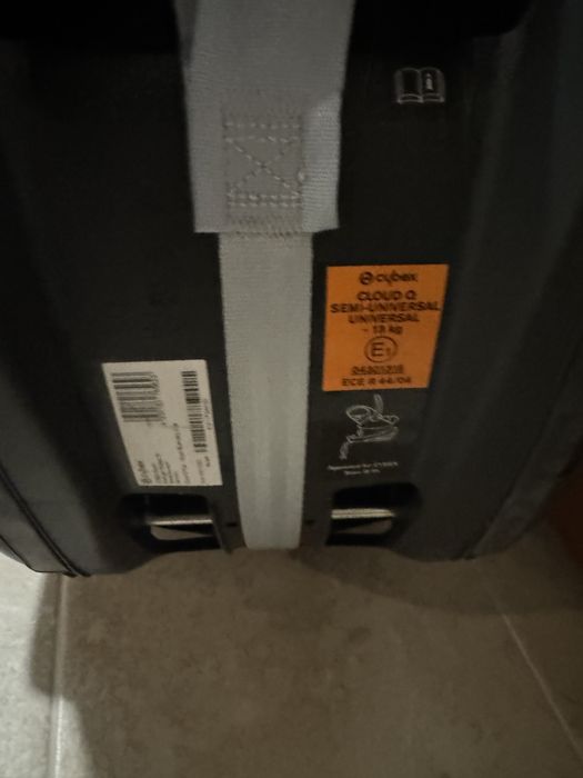 Бебешки кош за кола Cybex Cloud Q semi-universal платинум