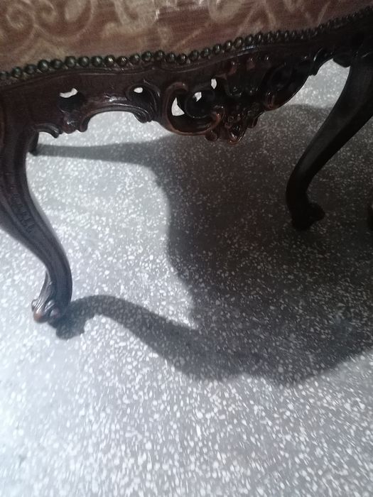 Masa neobaroc cu 4 scaune antic