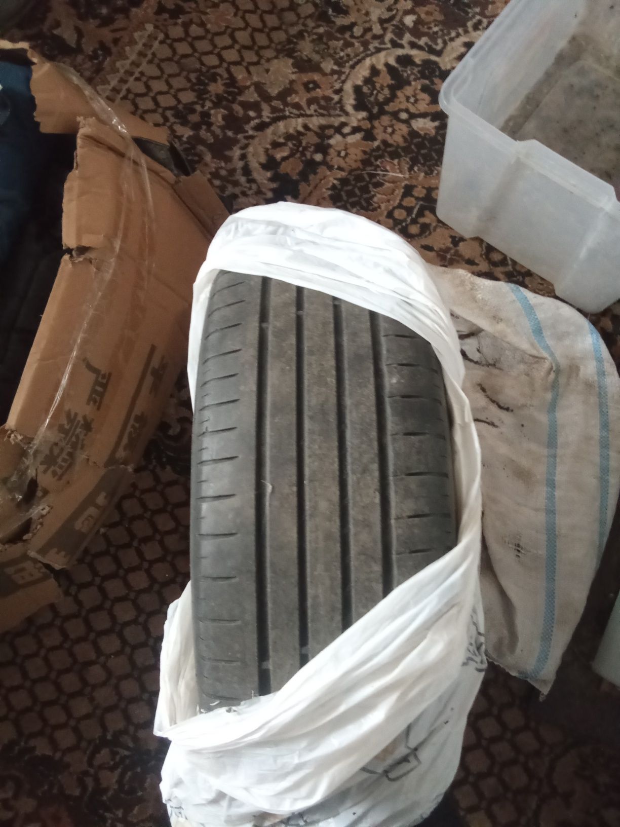 Автошины nokian 4шт. 195 на 65
