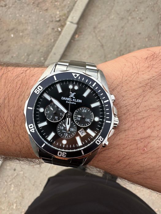 Часы Daniel Klein