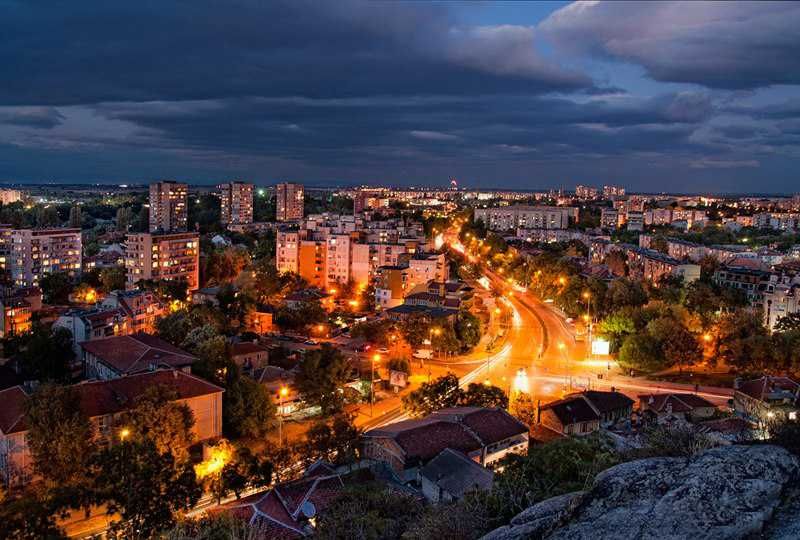 Вечерна снимка №2 на град Пловдив, в рамка