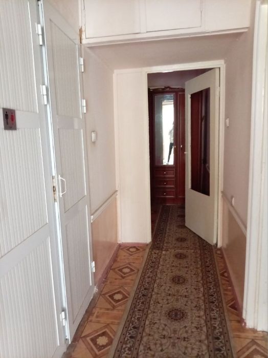 Uy ijarag beriladi. Sergeli 4 dan arentr yarmarka bozor