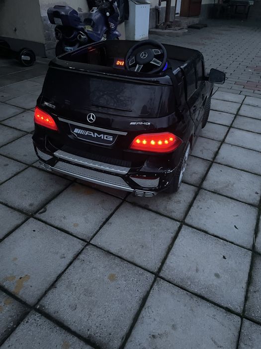 Motocicleta si masina electrica defecte