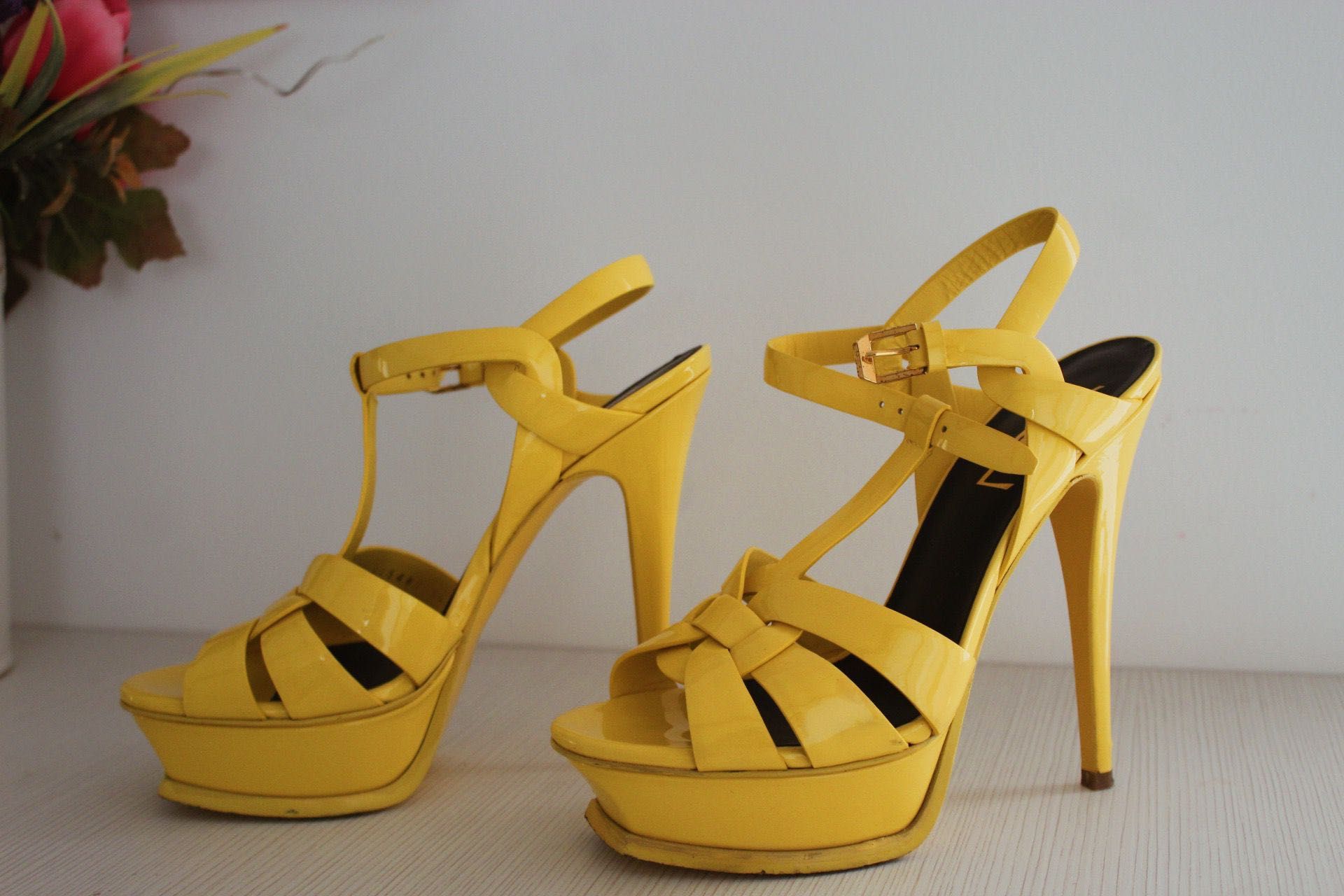 Saint Laurent tribute sandal canary yellow authentic