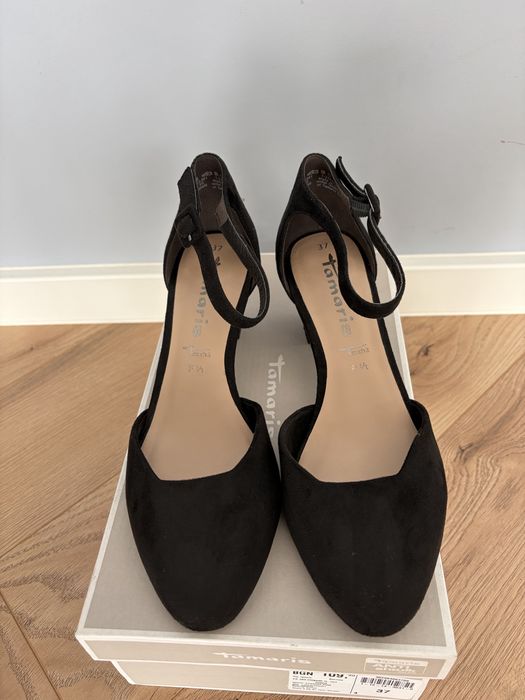 Нови дамски обувки на ток, Tamaris