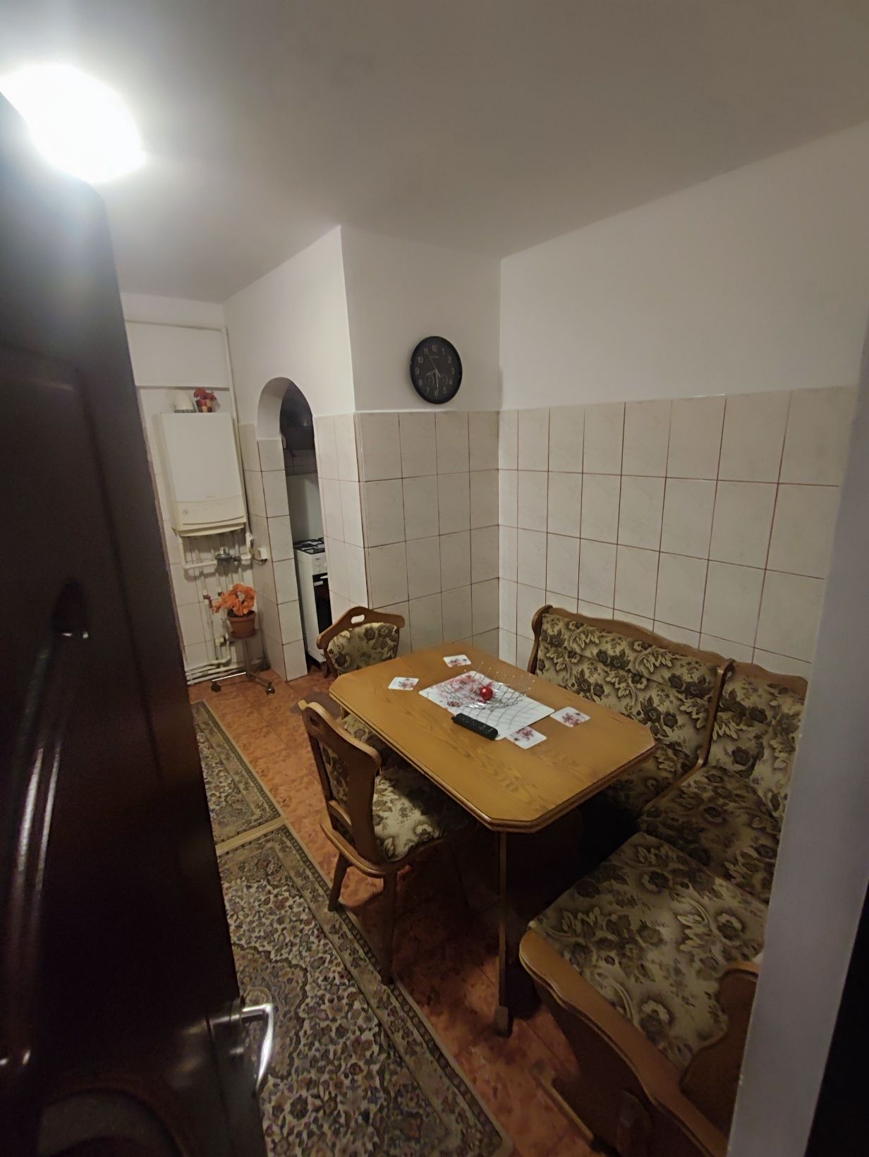 vand sau schimb apartament cu 3 camere