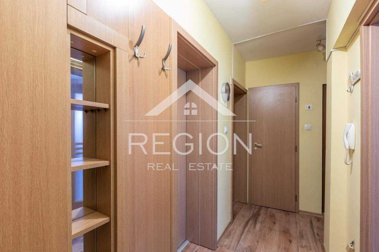 Дава се под наем Тристаен апартамент в Варна, Център - 90 кв.м за 510 € - Снимка #6