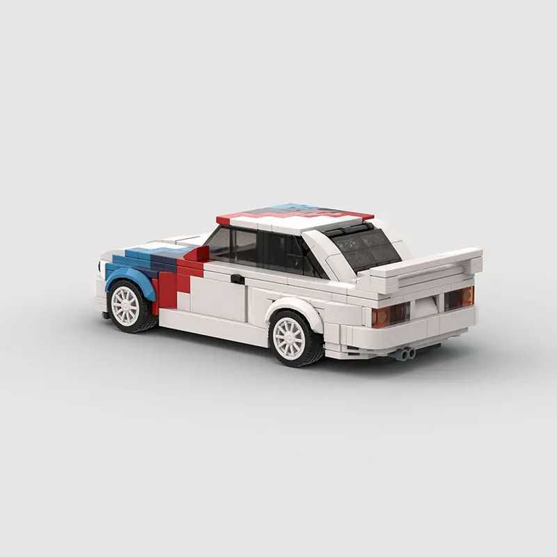 Сглобяема модел от тухлички LEGO BMW M3 E30