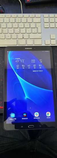 Vând tableta Samsung Tab A 21016 cu SIM
