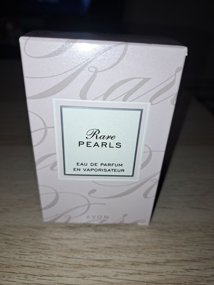 Apa de parfum Rare Pearls 50 ml Avon