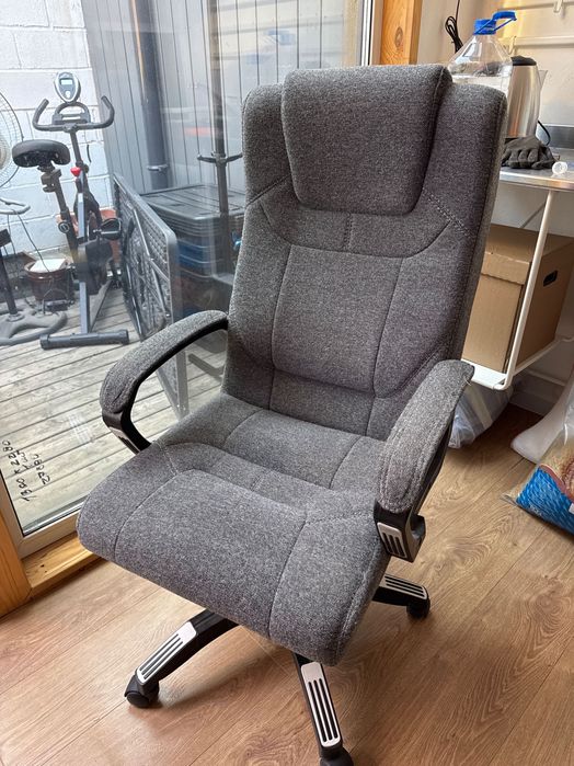 Компьютерное кресло