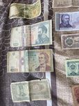 Продава колекционерски банктноти и монети
