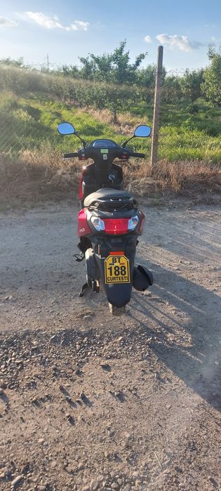 Scuter nou 49 cc