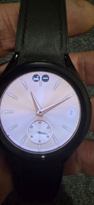 Смарт-часы Samsung Galaxy Watch6