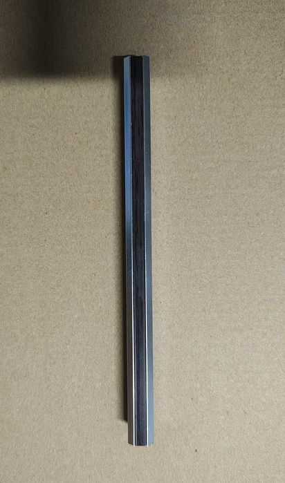 Manere metalice mobilier