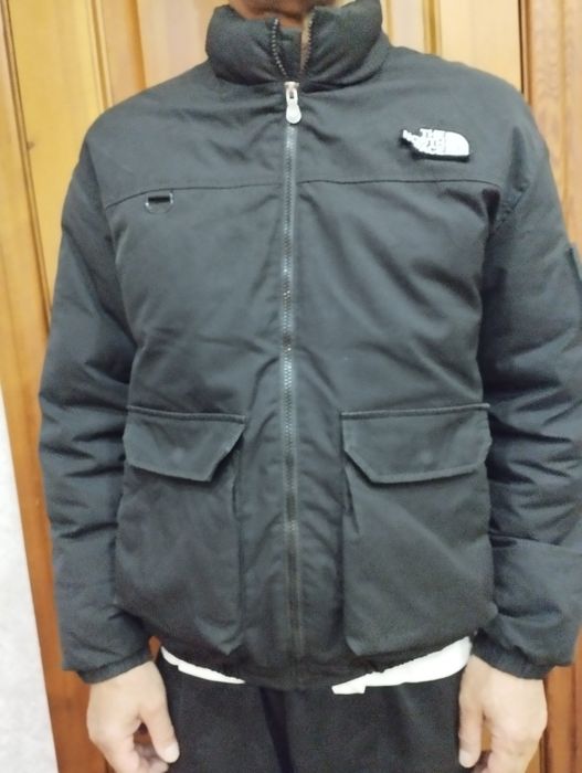 Продам зимнюю куртку